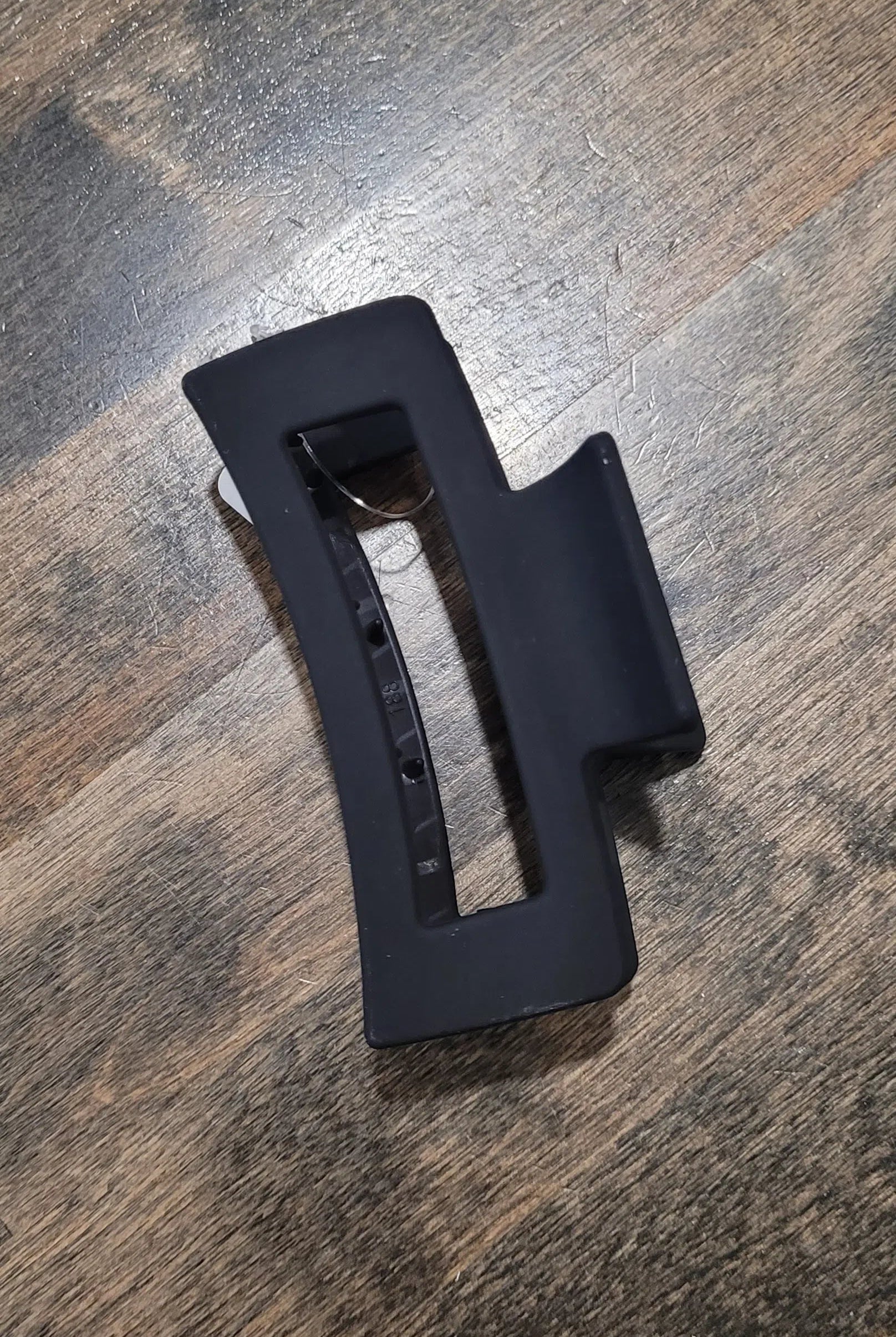 Shop 3.5" Modern Hair Clip-Hair Claws & Clips at Ruby Joy Boutique, a Women's Clothing Store in Pickerington, Ohio