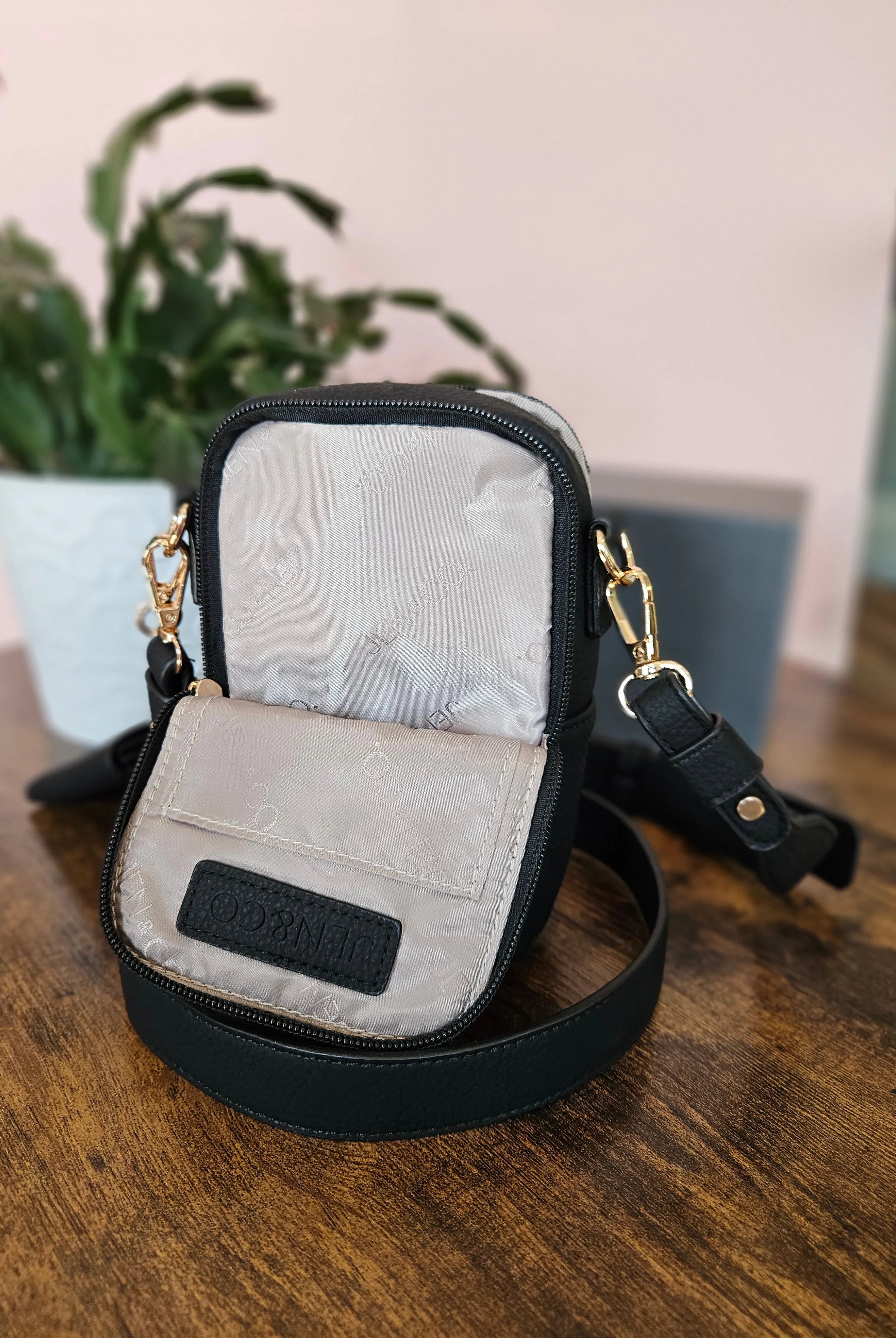 Shop Parker Crossbody 2-in-1 Purse | Black- at Ruby Joy Boutique, a Women's Clothing Store in Pickerington, Ohio