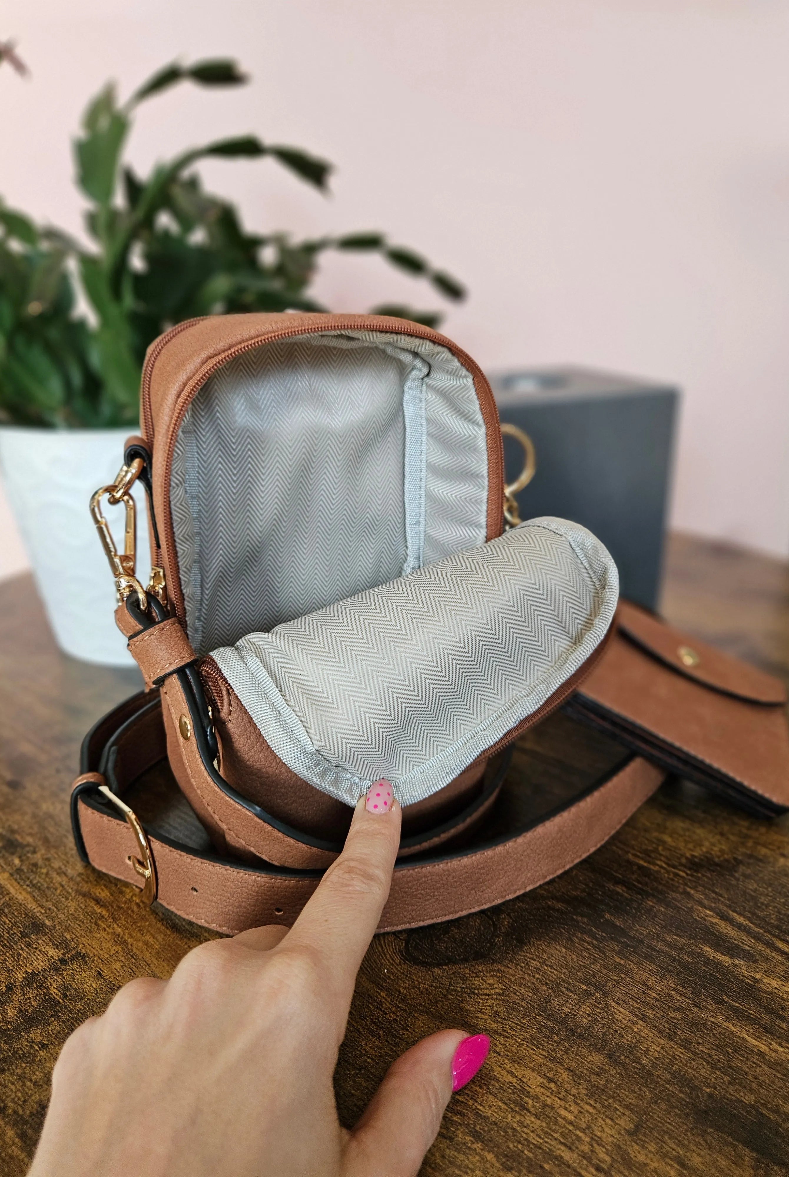 Shop Parker Crossbody 2-in-1 Purse | Brown- at Ruby Joy Boutique, a Women's Clothing Store in Pickerington, Ohio