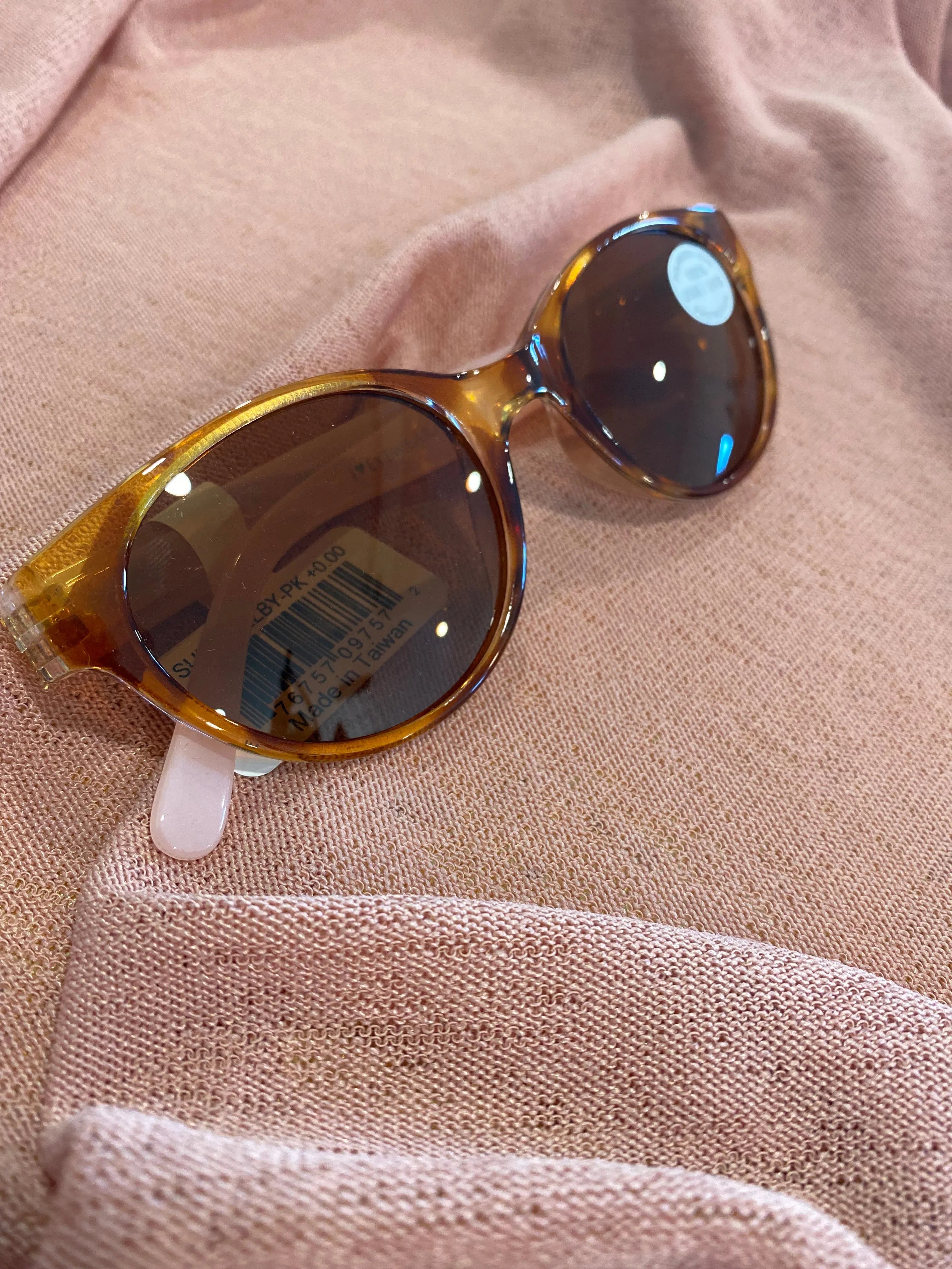 Shop Shelby Sunglasses-Sunglasses at Ruby Joy Boutique, a Women's Clothing Store in Pickerington, Ohio