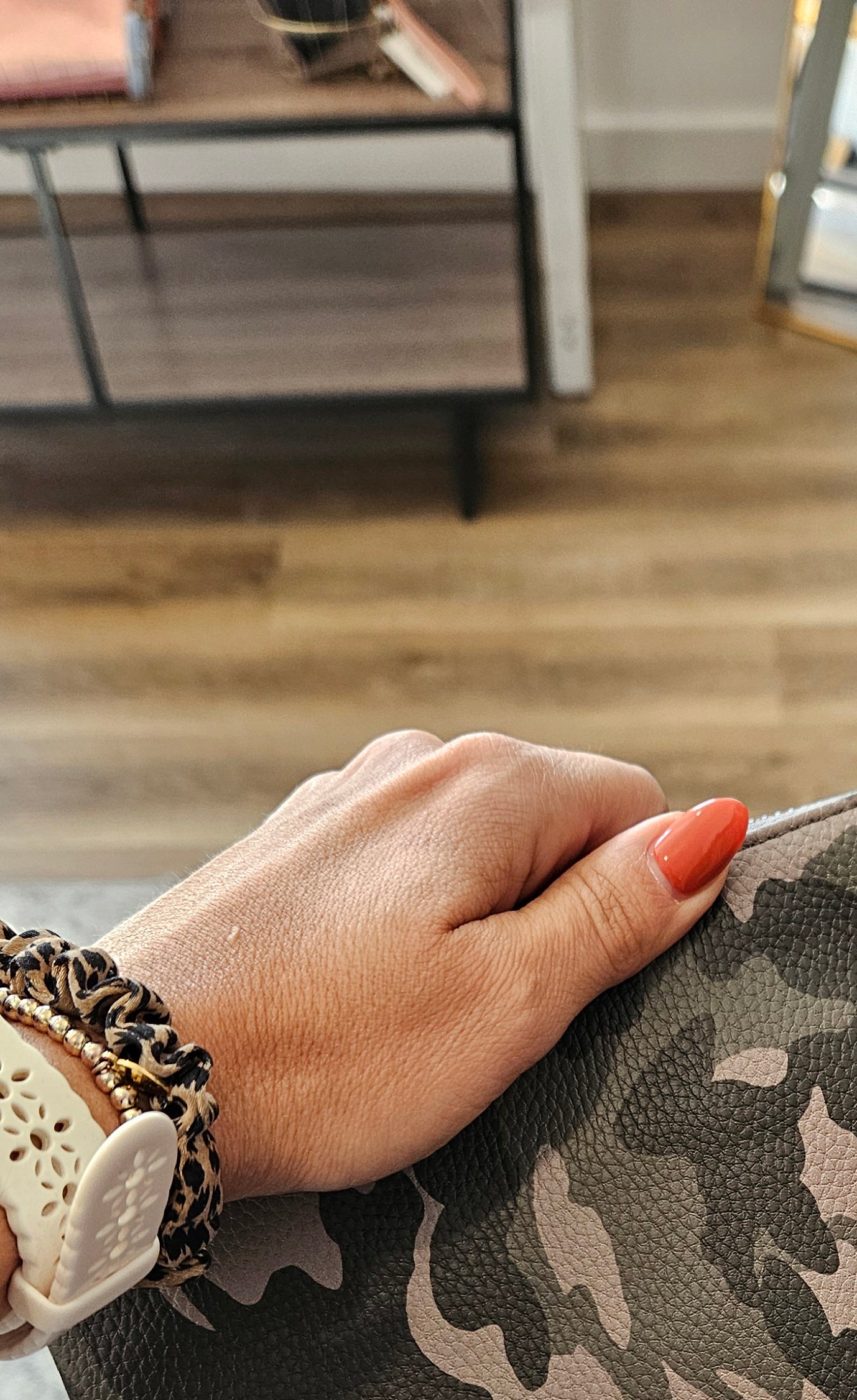 Riley Crossbody/Wristlet Purses